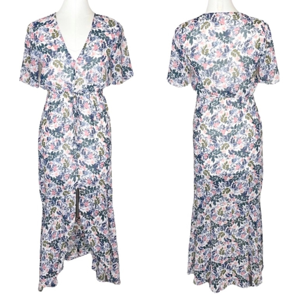 BCBGeneration Floral Print Maxi Dress In Whisper White Multi size extra small